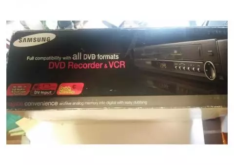 Samsung (DVD-VR330) DVD Recorder & VCR Copy VHS to DVD